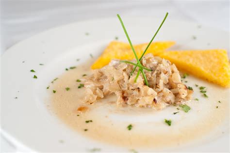  Baccalà alla Vicentina:  A Heavenly Dish of Creamy Polenta and Tender Salt Cod