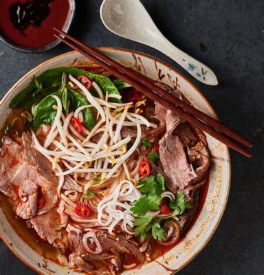  Spicy Beef Noodle Soup, a Symphony of Umami and Chili Heat Will Transport Your Taste Buds to Hanzhong 