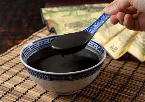  Zhengzhou Sesame Paste Soup: Can Spicy Savory Delights Really Warm Your Soul?